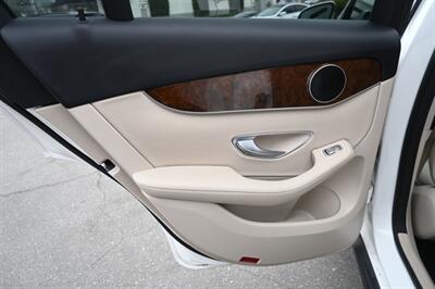 2018 Mercedes-Benz GLC GLC 300 4MATIC   - Photo 42 - Norwalk, CA 90650-2241