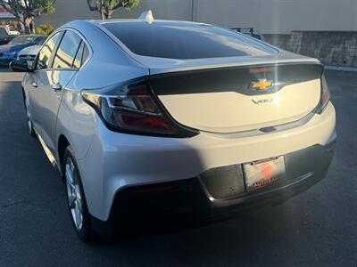2017 Chevrolet Volt LT   - Photo 8 - Norwalk, CA 90650-2241