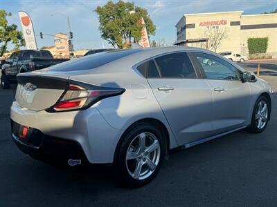 2017 Chevrolet Volt LT   - Photo 11 - Norwalk, CA 90650-2241