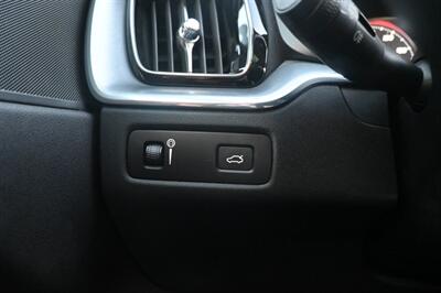2020 Volvo XC60 T5 Momentum - Photo 33 - Norwalk, CA 90650-2241