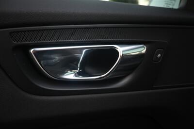 2020 Volvo XC60 T5 Momentum - Photo 44 - Norwalk, CA 90650-2241