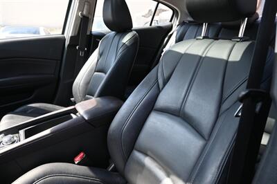 2017 Mazda Mazda3 Touring   - Photo 23 - Norwalk, CA 90650-2241