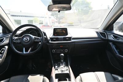 2017 Mazda Mazda3 Touring   - Photo 45 - Norwalk, CA 90650-2241