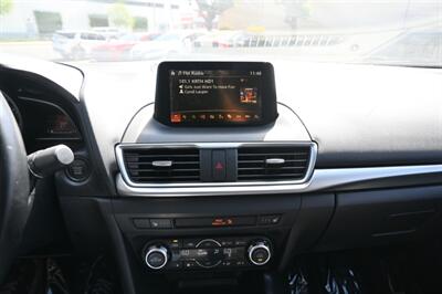 2017 Mazda Mazda3 Touring   - Photo 34 - Norwalk, CA 90650-2241