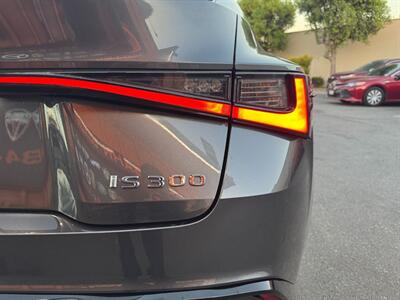2024 Lexus IS 300 F SPORT Design   - Photo 15 - Norwalk, CA 90650-2241