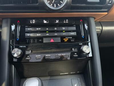 2024 Lexus IS 300 F SPORT Design   - Photo 46 - Norwalk, CA 90650-2241