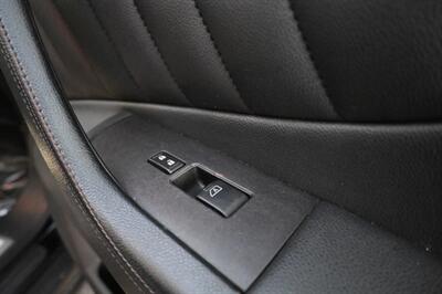 2017 INFINITI QX70   - Photo 58 - Norwalk, CA 90650-2241