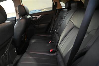 2017 INFINITI QX70   - Photo 44 - Norwalk, CA 90650-2241
