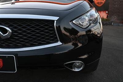 2017 INFINITI QX70   - Photo 5 - Norwalk, CA 90650-2241