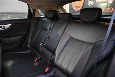 2017 INFINITI QX70   - Photo 46 - Norwalk, CA 90650-2241
