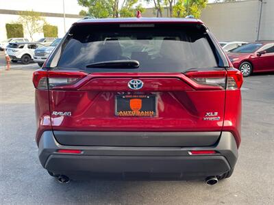 2021 Toyota RAV4 Hybrid XLE   - Photo 12 - Norwalk, CA 90650-2241