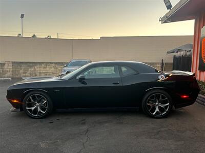 2019 Dodge Challenger R/T   - Photo 8 - Norwalk, CA 90650-2241