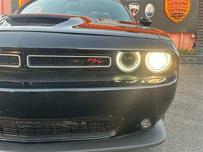 2019 Dodge Challenger R/T   - Photo 5 - Norwalk, CA 90650-2241