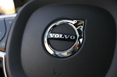 2016 Volvo XC90 T8 eAWD R-Design   - Photo 46 - Norwalk, CA 90650-2241