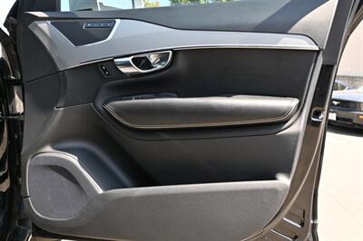2016 Volvo XC90 T8 eAWD R-Design   - Photo 67 - Norwalk, CA 90650-2241