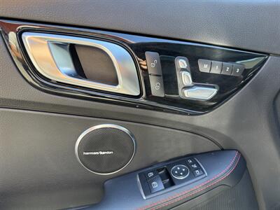 2017 Mercedes-Benz SLC SLC 300 - Photo 23 - Norwalk, CA 90650-2241