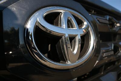 2022 Toyota Tundra Platinum   - Photo 65 - Norwalk, CA 90650-2241