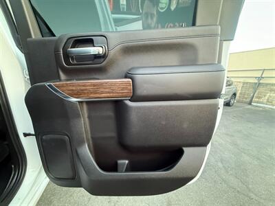 2021 Chevrolet Silverado 3500HD High Country   - Photo 31 - Norwalk, CA 90650-2241