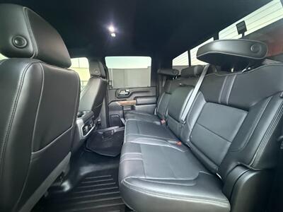 2021 Chevrolet Silverado 3500HD High Country   - Photo 25 - Norwalk, CA 90650-2241