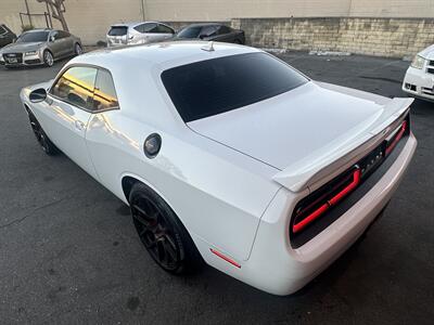 2015 Dodge Challenger R/T Plus   - Photo 10 - Norwalk, CA 90650-2241