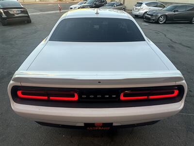 2015 Dodge Challenger R/T Plus   - Photo 12 - Norwalk, CA 90650-2241