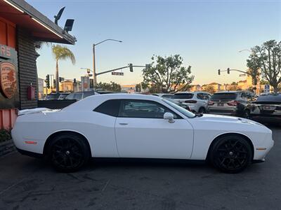 2015 Dodge Challenger R/T Plus   - Photo 17 - Norwalk, CA 90650-2241