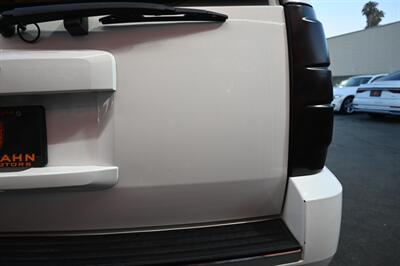 2014 Chevrolet Suburban LTZ   - Photo 13 - Norwalk, CA 90650-2241