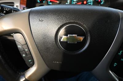 2014 Chevrolet Suburban LTZ   - Photo 38 - Norwalk, CA 90650-2241
