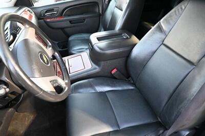2014 Chevrolet Suburban LTZ   - Photo 29 - Norwalk, CA 90650-2241