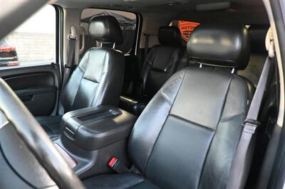 2014 Chevrolet Suburban LTZ   - Photo 30 - Norwalk, CA 90650-2241