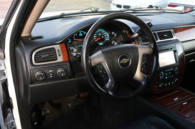 2014 Chevrolet Suburban LTZ   - Photo 33 - Norwalk, CA 90650-2241