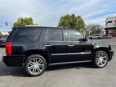 2014 Cadillac Escalade Platinum   - Photo 16 - Norwalk, CA 90650-2241