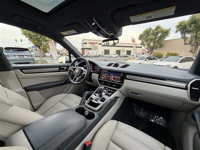 2023 Porsche Cayenne S Platinum Edition   - Photo 45 - Norwalk, CA 90650-2241
