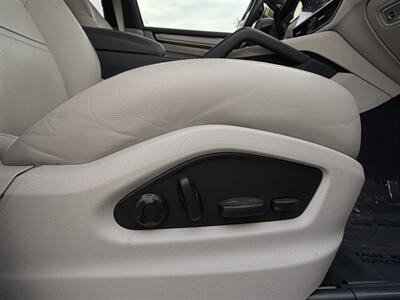 2023 Porsche Cayenne S Platinum Edition   - Photo 48 - Norwalk, CA 90650-2241