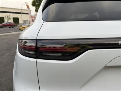 2023 Porsche Cayenne S Platinum Edition   - Photo 13 - Norwalk, CA 90650-2241