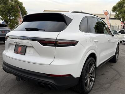2023 Porsche Cayenne S Platinum Edition   - Photo 17 - Norwalk, CA 90650-2241