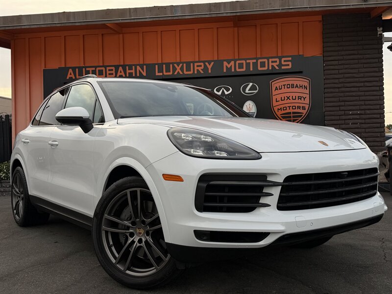 2023 Porsche Cayenne S Platinum Edition   - Photo 1 - Norwalk, CA 90650-2241