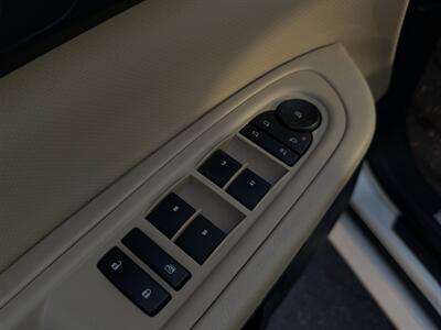 2012 GMC Acadia Denali - Photo 28 - Norwalk, CA 90650-2241