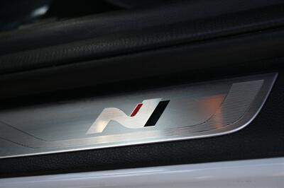 2020 Hyundai VELOSTER N   - Photo 22 - Norwalk, CA 90650-2241