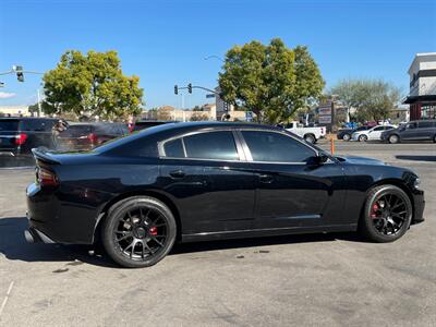 2019 Dodge Charger SXT   - Photo 15 - Norwalk, CA 90650-2241