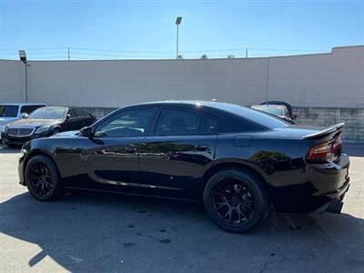 2019 Dodge Charger SXT   - Photo 8 - Norwalk, CA 90650-2241