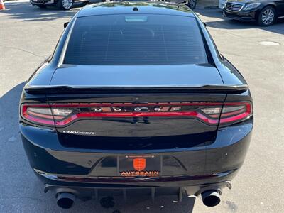 2019 Dodge Charger SXT   - Photo 11 - Norwalk, CA 90650-2241