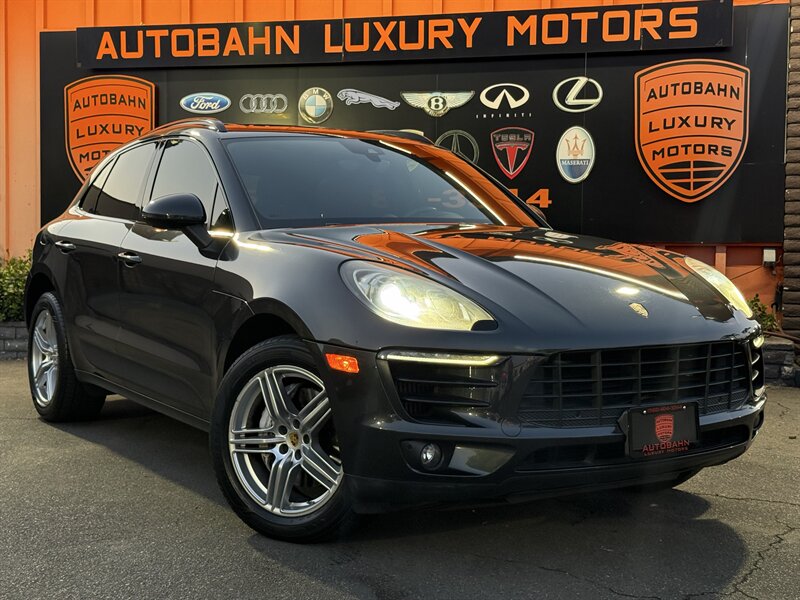 2017 Porsche Macan S