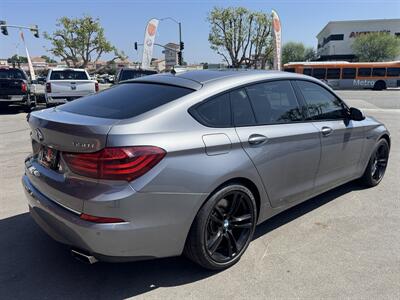 2016 BMW 5 Series 550i xDrive Gran Turismo   - Photo 18 - Norwalk, CA 90650-2241