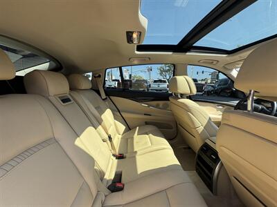 2016 BMW 5 Series 550i xDrive Gran Turismo   - Photo 39 - Norwalk, CA 90650-2241