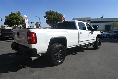 2019 GMC Sierra 2500HD SLT - Photo 12 - Norwalk, CA 90650-2241