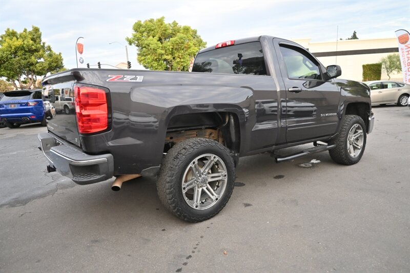 2015 Chevrolet Silverado 1500 LT photo 10