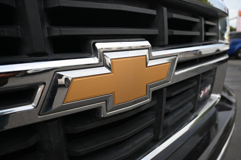 2015 Chevrolet Silverado 1500 LT photo 43