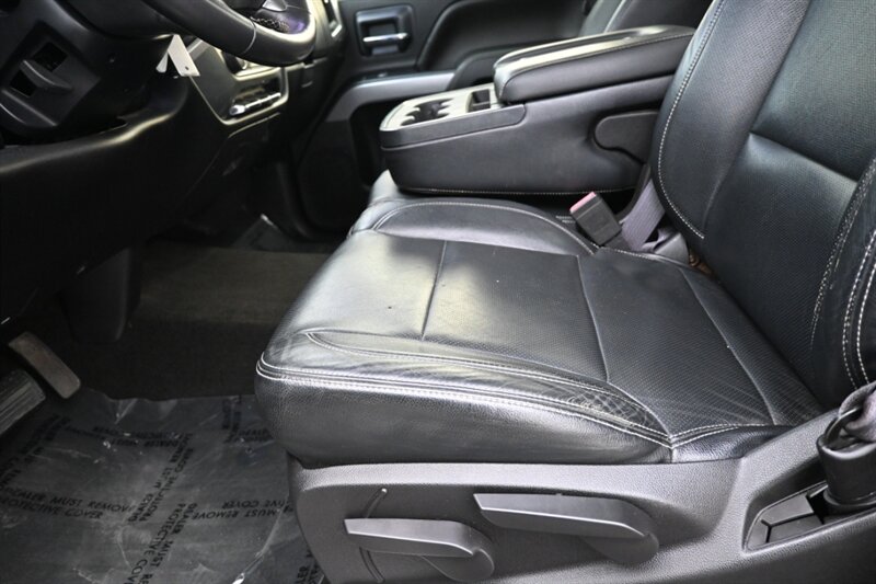 2015 Chevrolet Silverado 1500 LT photo 22