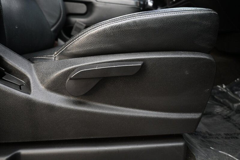2015 Chevrolet Silverado 1500 LT photo 38